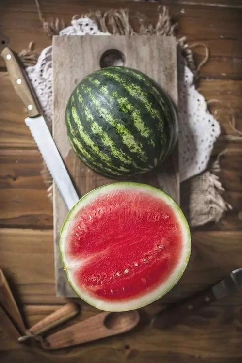 捧瓜不熟可以吃吗视频,揭秘食用风险与安全指南