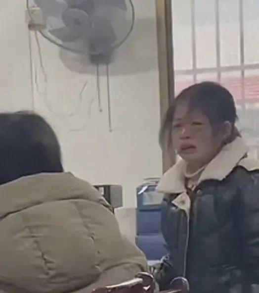 西宁女家长吃瓜事件视频,一场网络舆论的风暴与反思